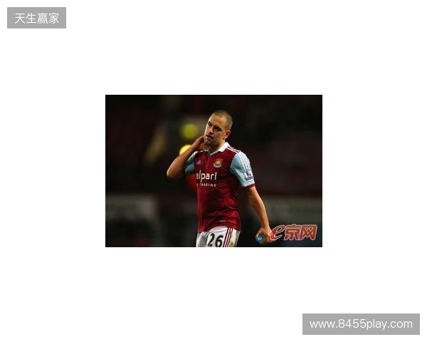 莱德利-金:乔-科尔是我共事过的天赋最顶级的英格兰球员 莱德利-金:乔-科尔是我共事过的天赋最顶级的英格兰球员